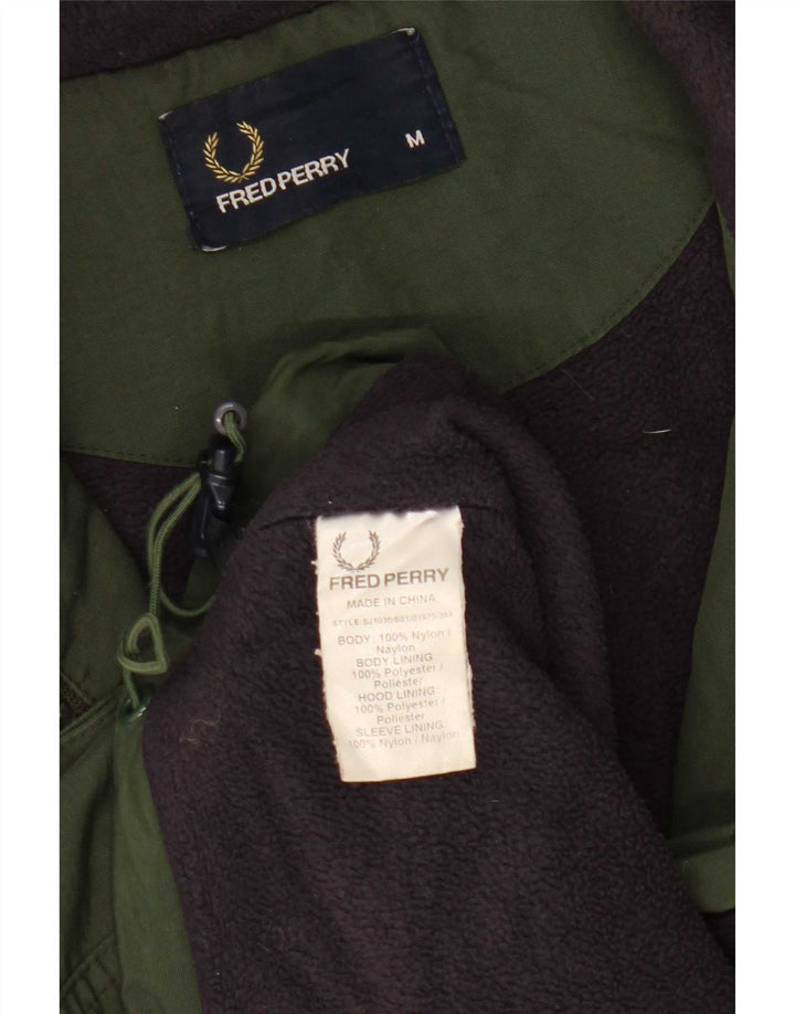 Fred Perry muška vjetrovka s kapuljačom UK 38 srednje zelene najlonske boje