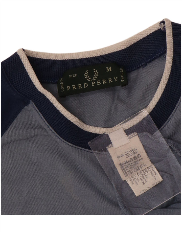 FRED PERRY Muška majica kratkih rukava s grafičkim motivima srednje plave boje