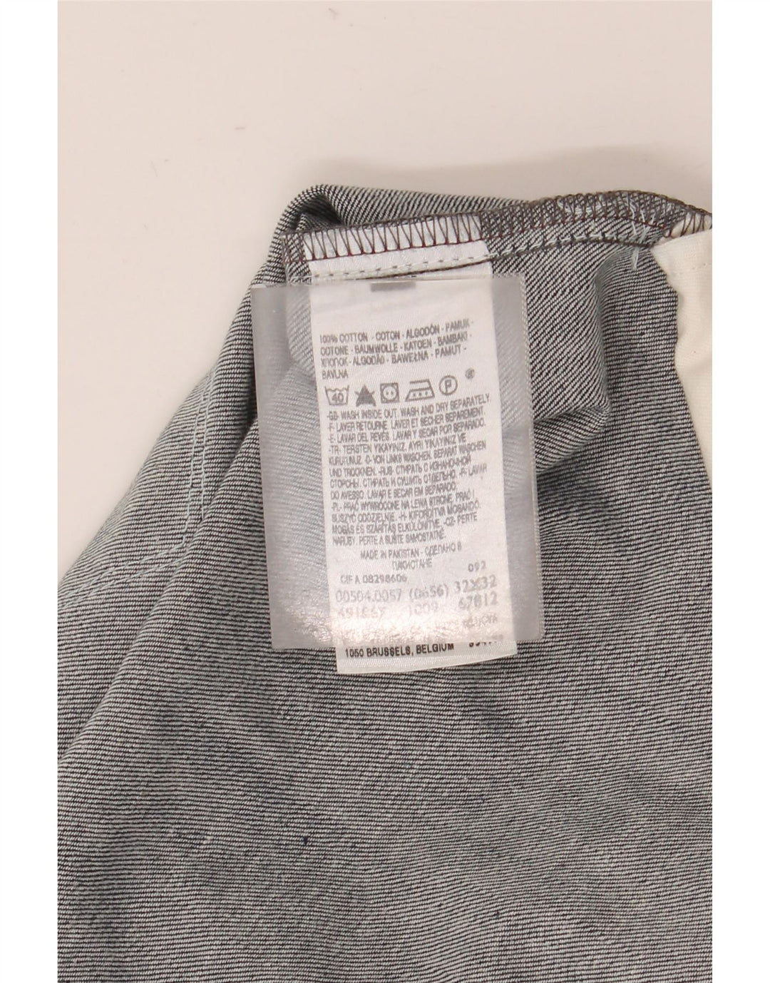 Levi's muške 504 ravne traperice W32 L32 tamnoplavi pamuk