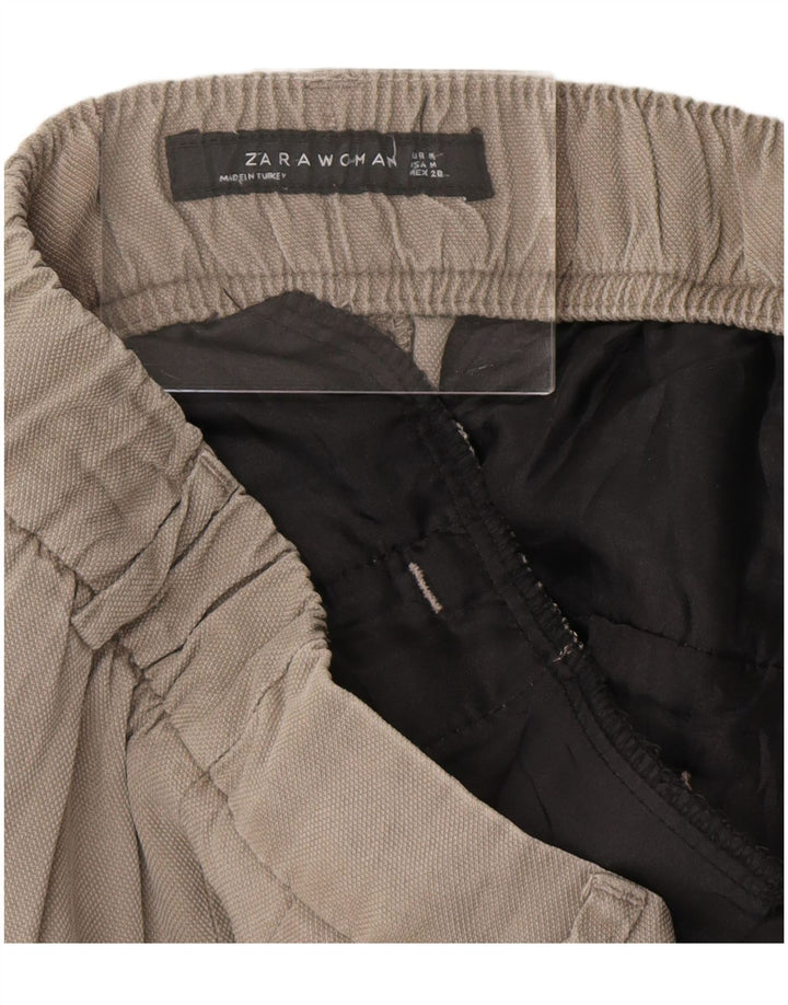 ZARA ženske skraćene hlače srednje veličine W28 L23 bež