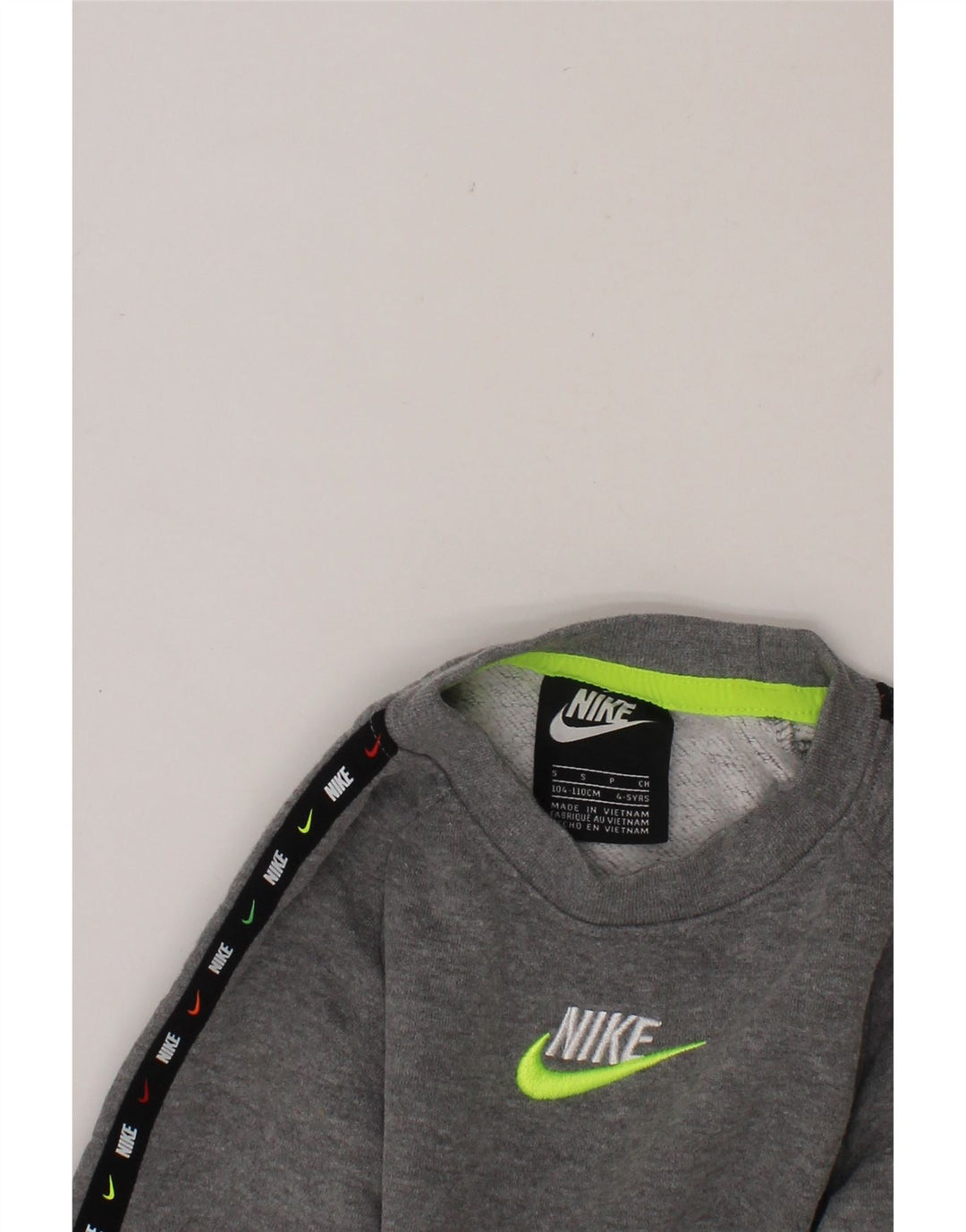 NIKE Boys Graphic Sweatshirt Jumper 4-5 Years Small  Grey Colourblock Vintage Nike and Second-Hand Nike from Messina Hembry 