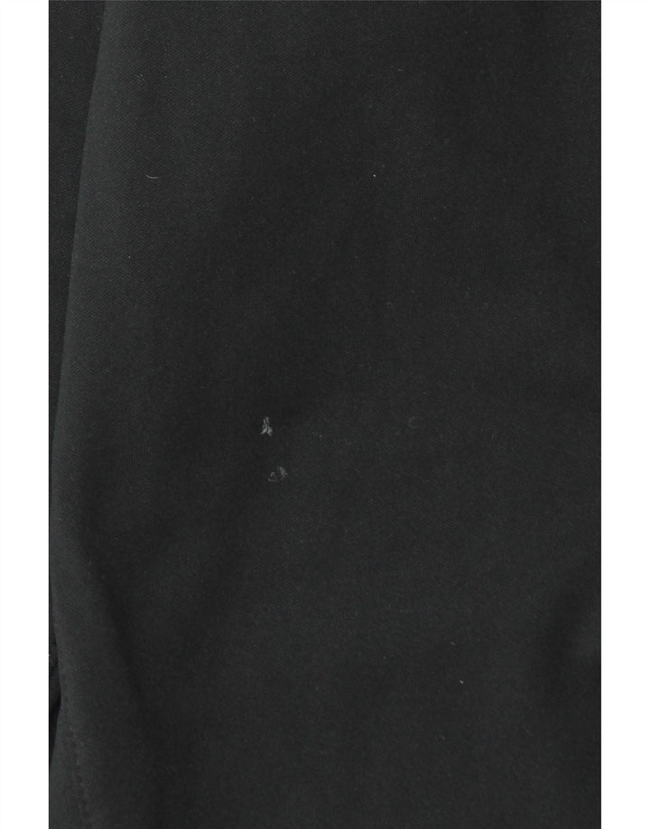 Nike Dri Fit majica s izrezom i srednjim gornjim dijelom trenirke od crnog poliestera