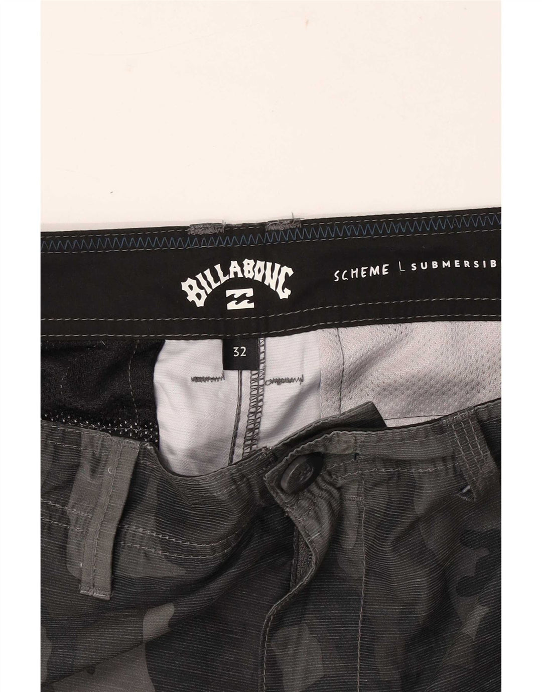 Billabong muške kargo kratke hlače W32 srednje sive kamuflažne boje