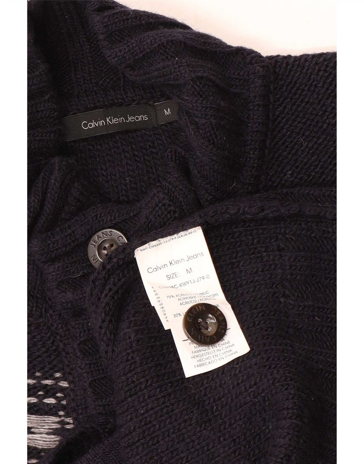 Calvin Klein Jeans muški džemper s dugmadima i izrezom srednje tamnoplave boje