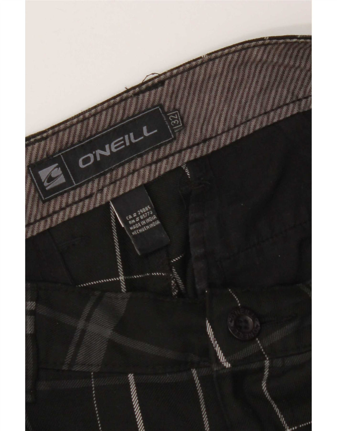 O'Neill ženske kratke chino hlače W32 Srednji crni karirani poliester