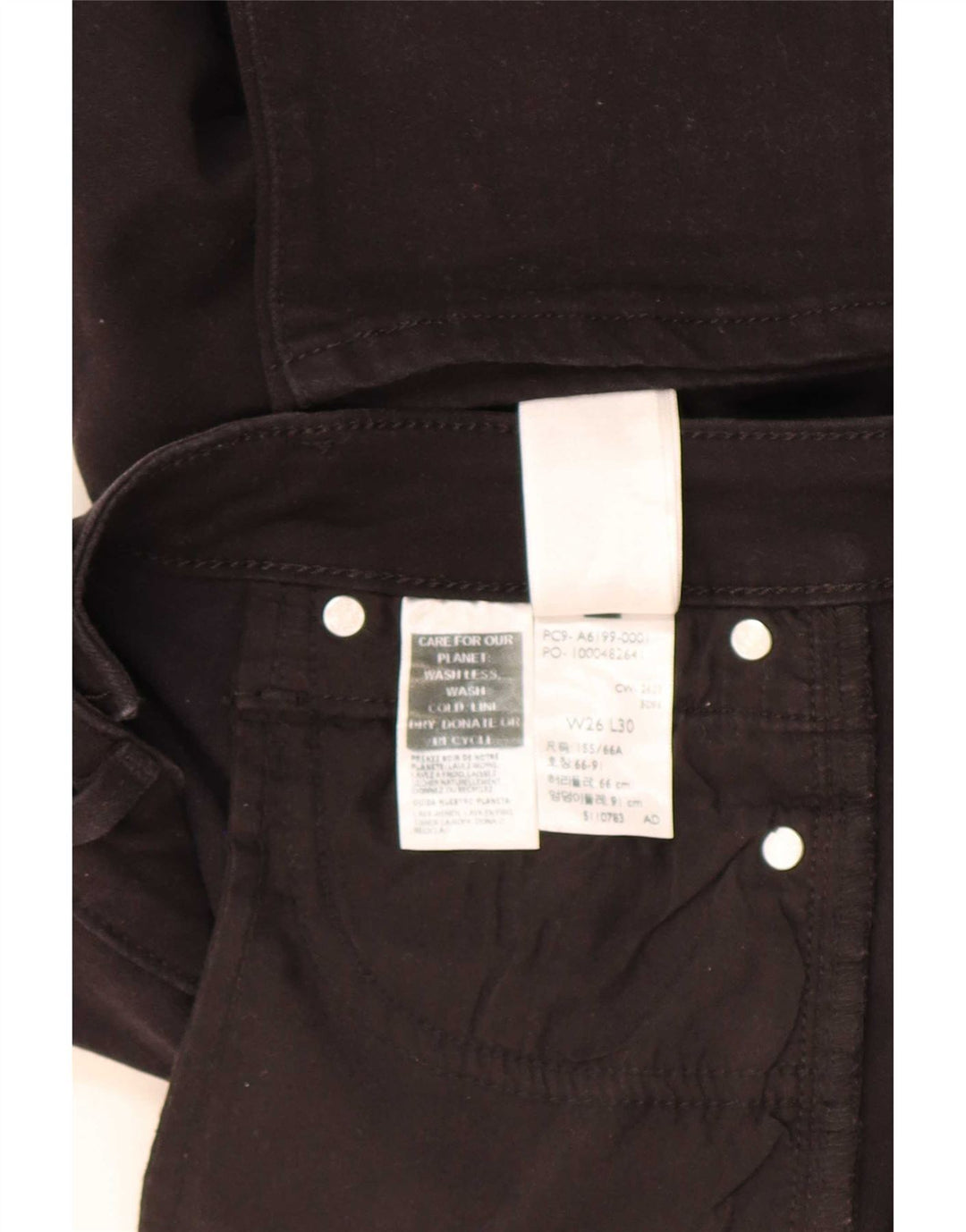 Levi's ženske 712 uske traperice W26 L30 crni pamuk