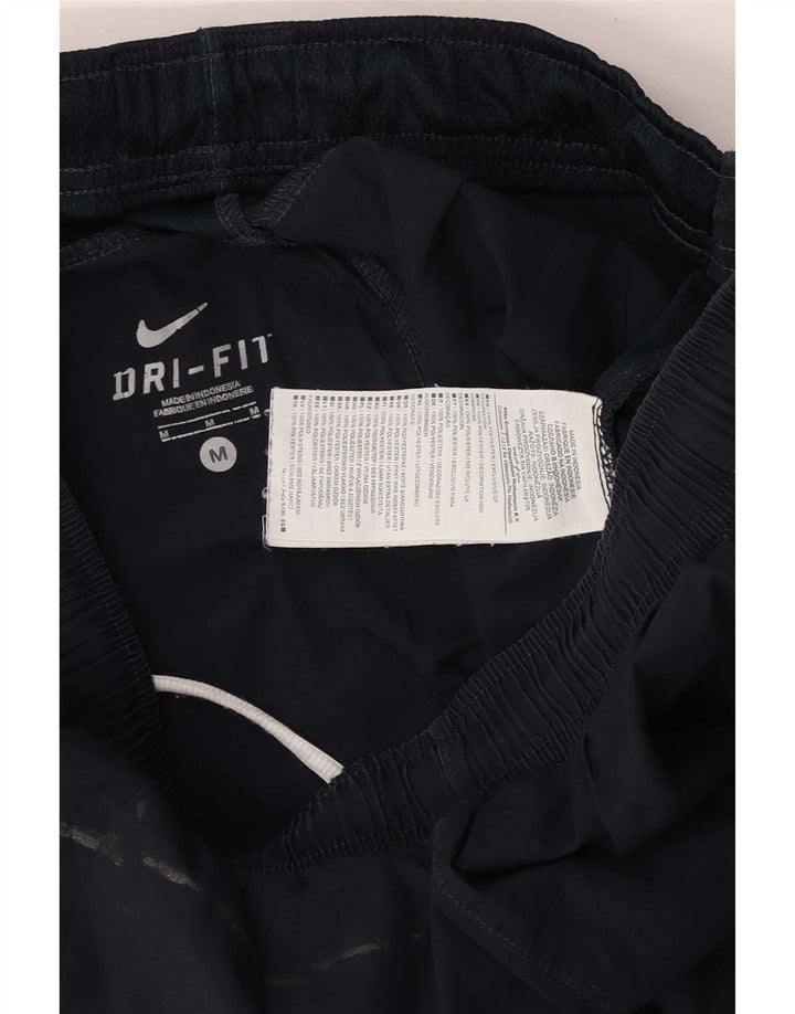 Nike Dri Fit sportske kratke hlače srednje tamnoplave boje od poliestera