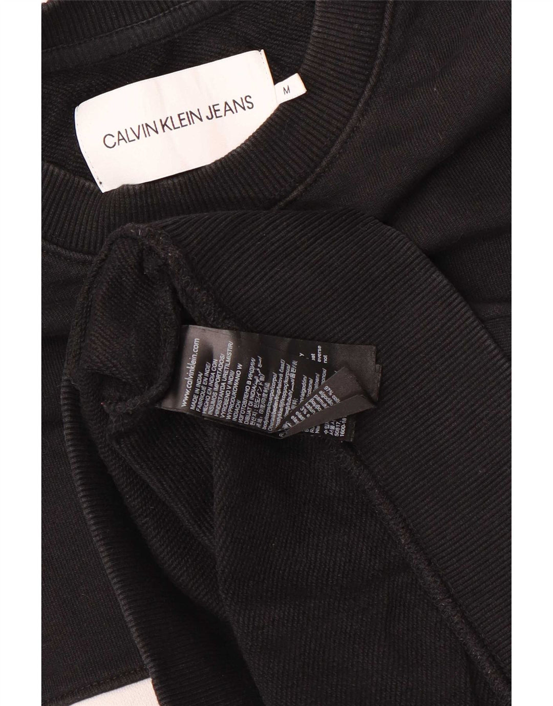 Calvin Klein Jeans muška trenirka s grafičkim motivima srednje crne boje