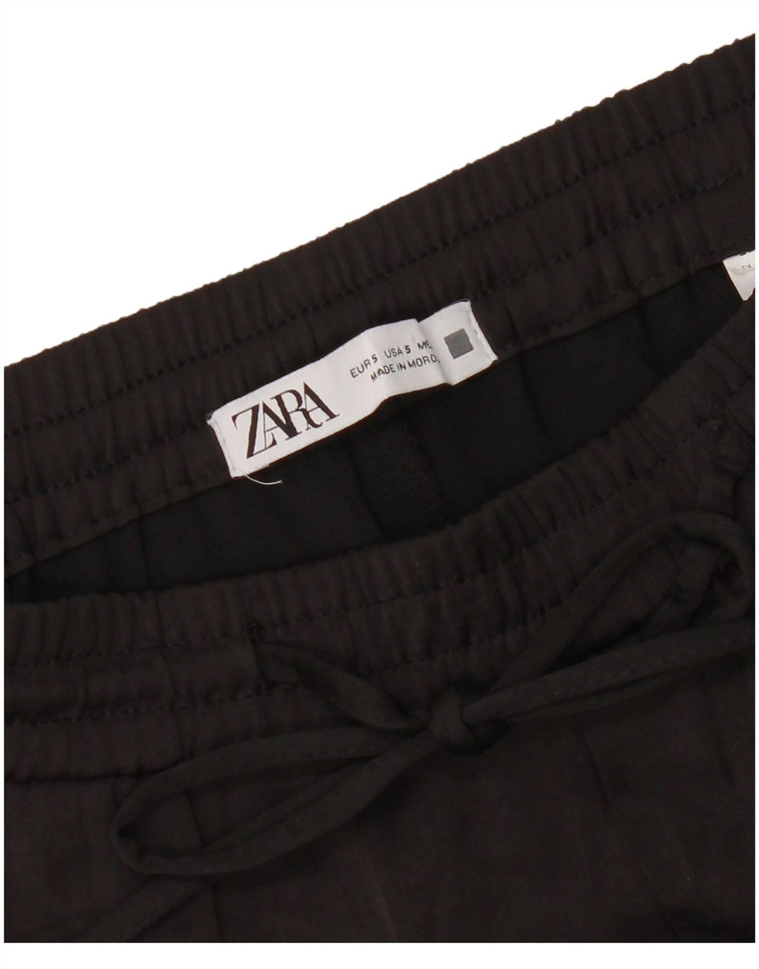 Zara ženske ravne kargo hlače male W27 L31 crne
