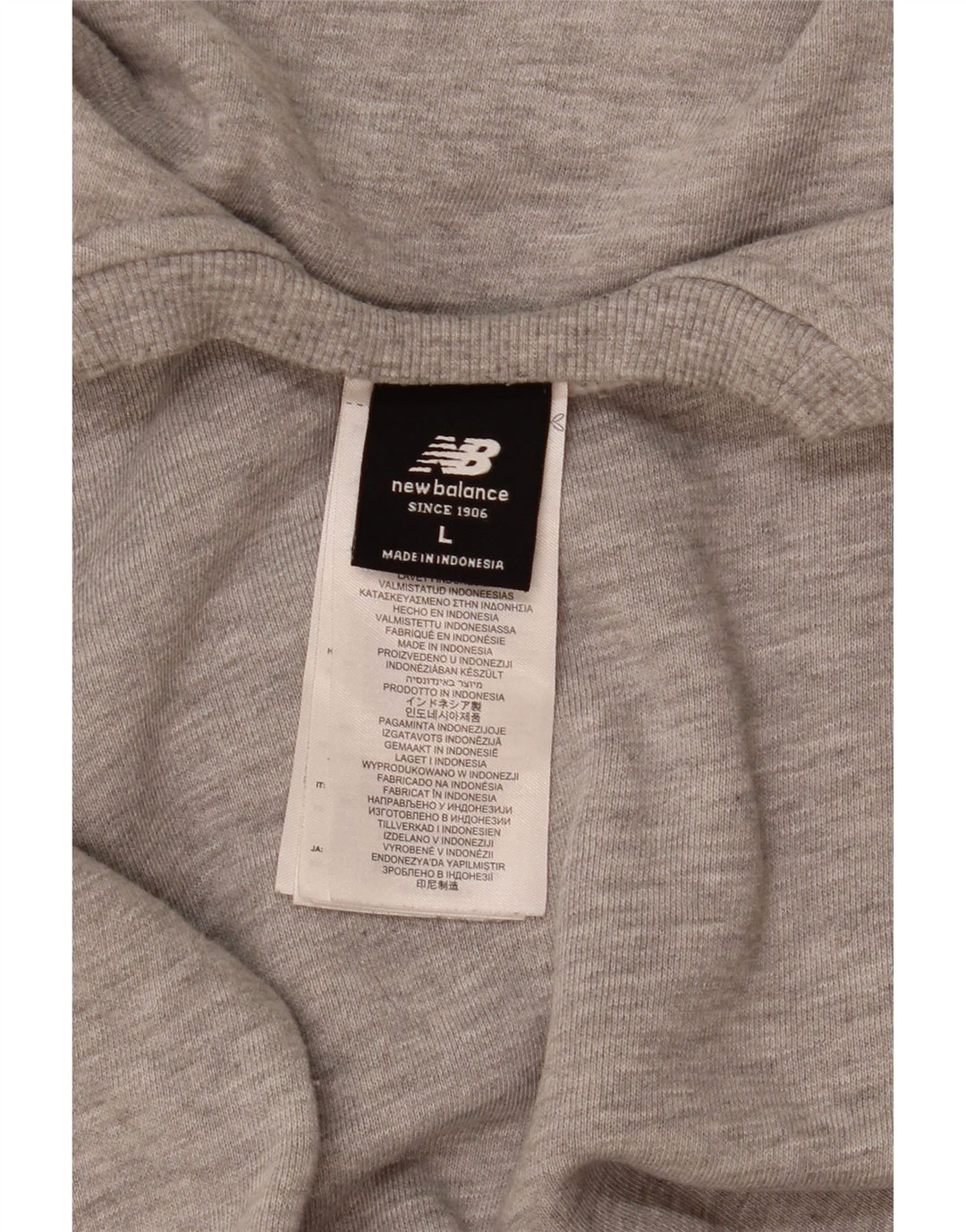 New Balance muška majica s velikim sivim flekama od pamuka