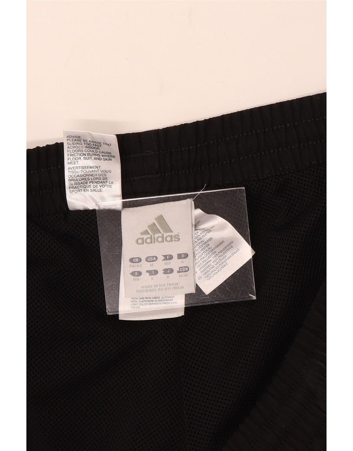 ADIDAS muške trenirke hlače Joggers UK 40/42 srednje crne boje