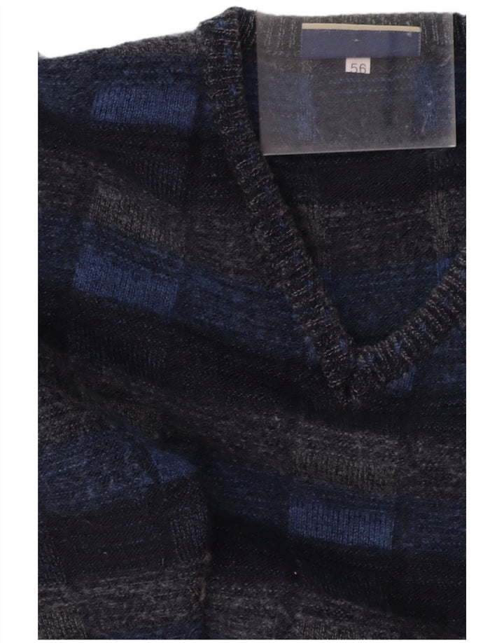 FAIRBANKS Muški džemper s V-izrezom IT 56 XL mornarsko plava karirana djevičanska vuna