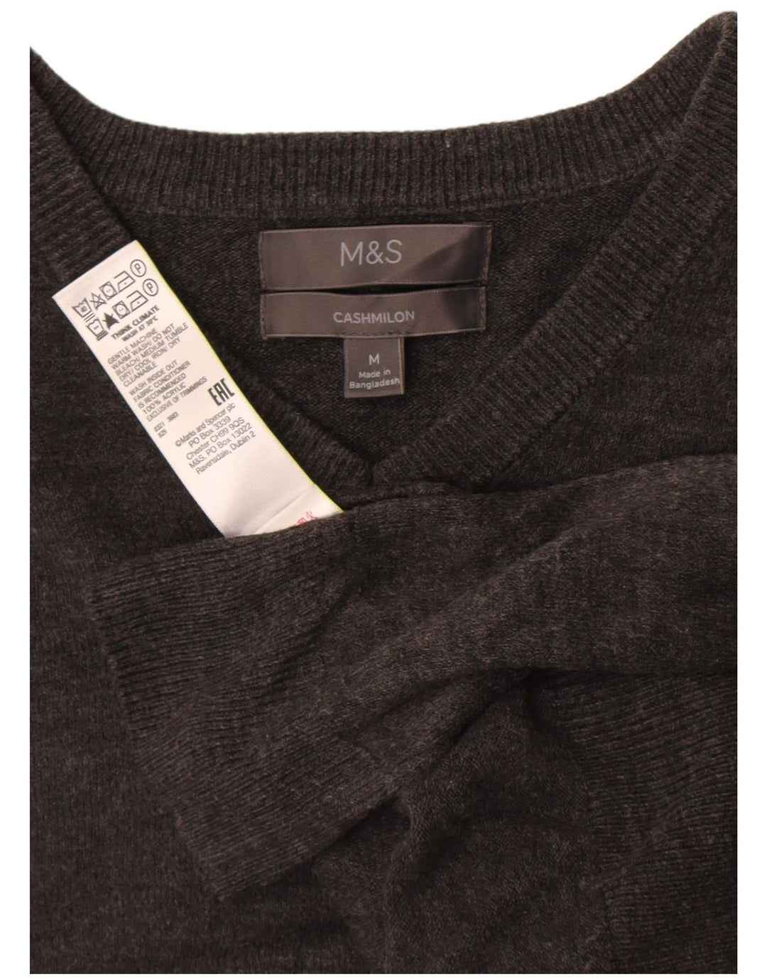 MARKS & SPENCER Muški džemper s V-izrezom srednje sivi akril