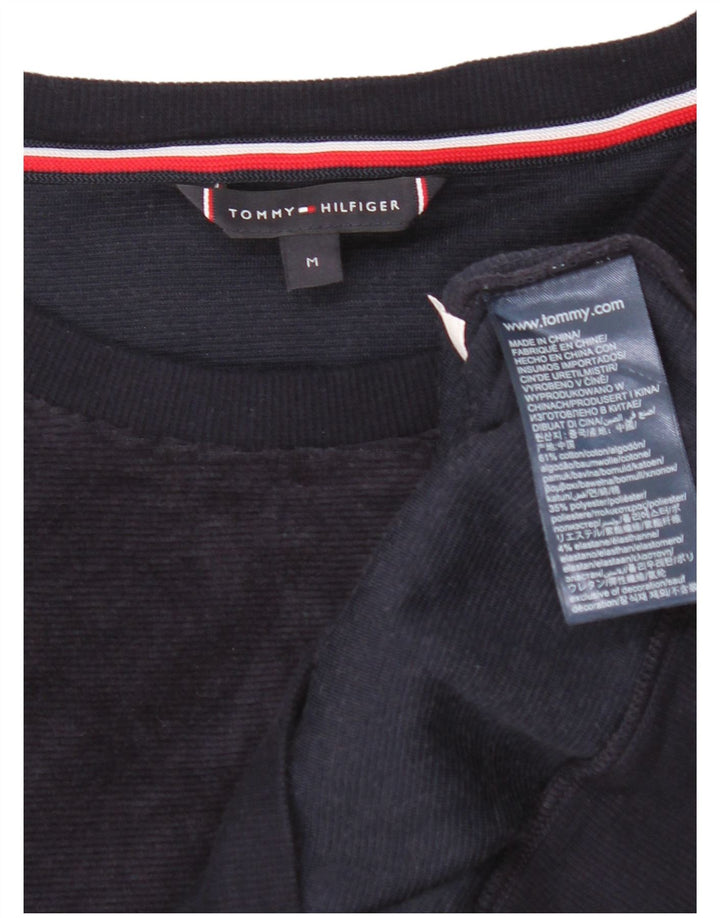 Tommy Hilfiger muški džemper od velura s grafikom srednje tamnoplave boje