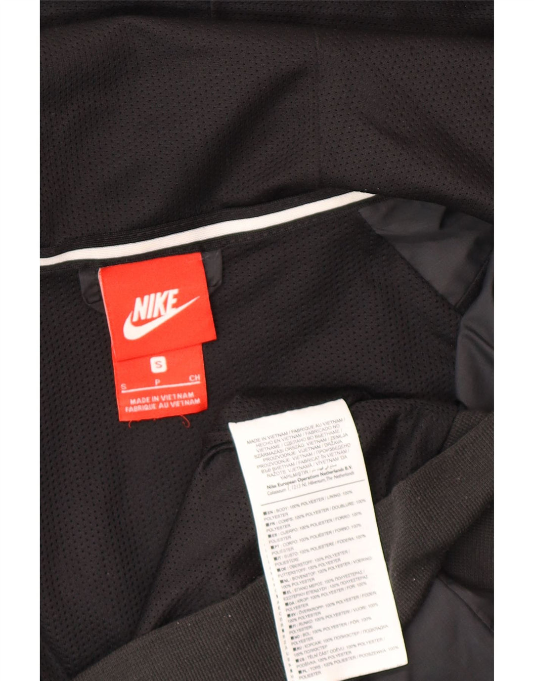 Nike muška kišna jakna s kapuljačom UK 36 mala crna poliester