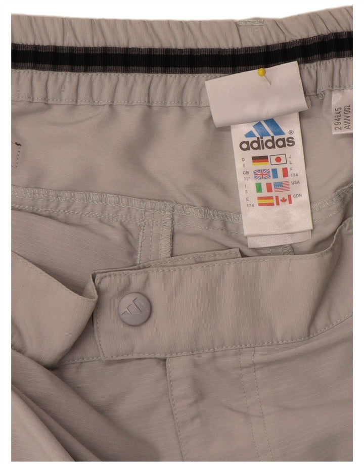 Adidas muške kapri hlače W32 L21 sivi poliamid