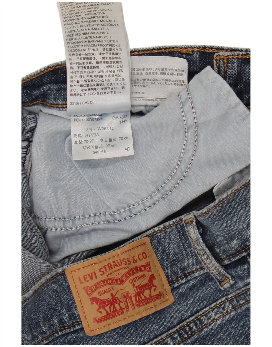 Levi's ženske traperice s klasičnim bootcutom US 6 srednje W28 L32 plavi pamuk