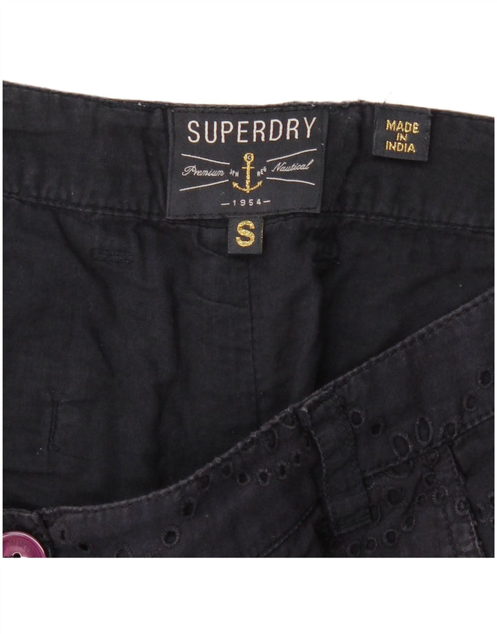 Superdry ženske vruće hlačice male W27 tamnoplave cvjetne