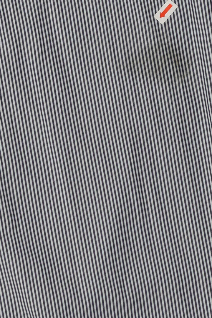GAP Mens Shirt XL Navy Blue Pinstripe Cotton
