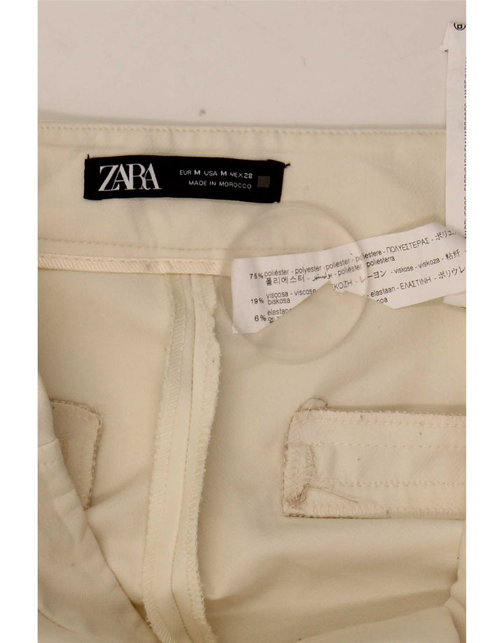 Zara ženske ležerne hlače srednje veličine W28 L32 bijeli poliester