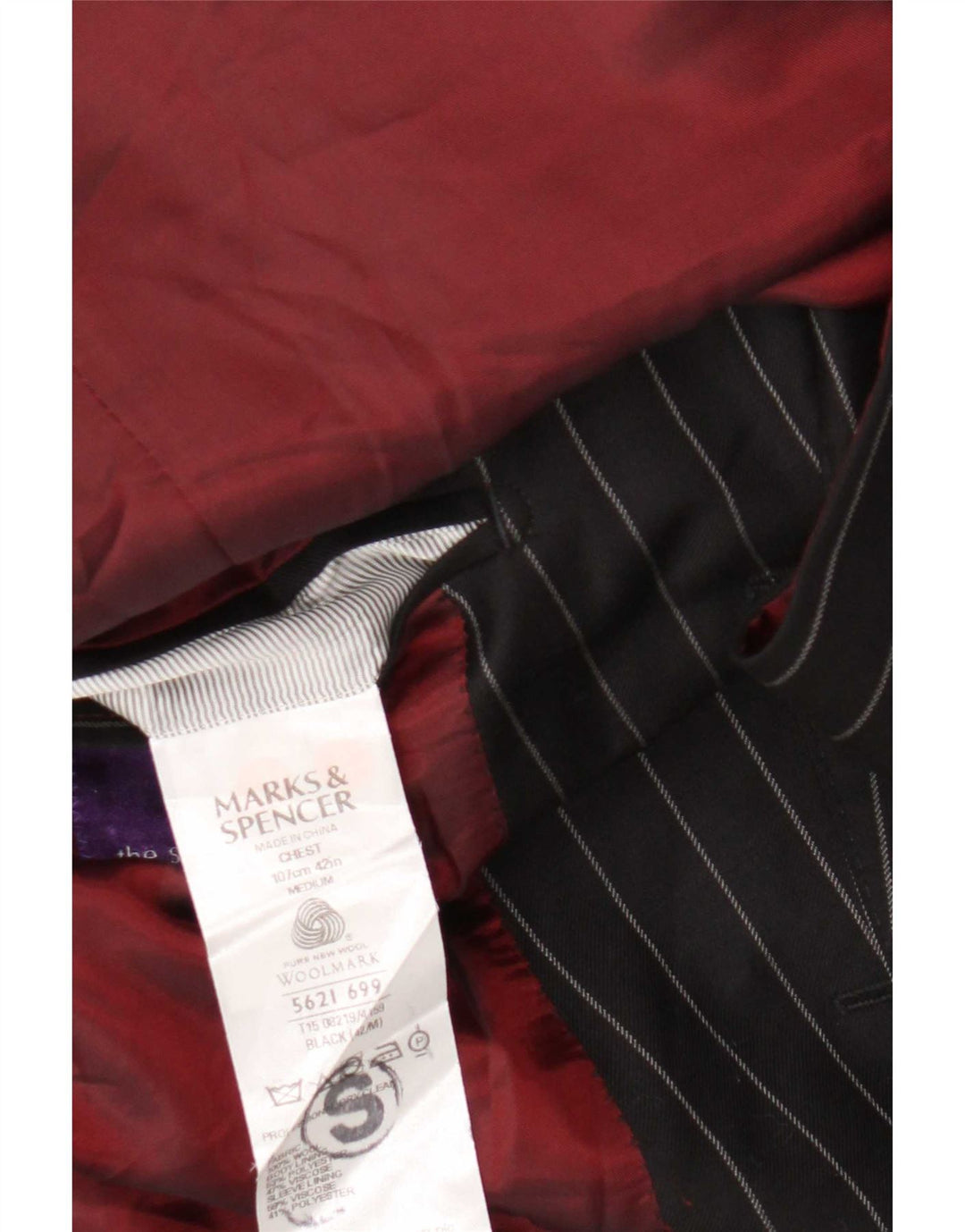 Marks & Spencer muška jakna sa 3 gumba UK 42 velike crne pruge