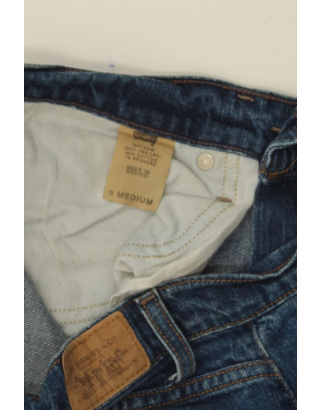 LEVI'S Womens 529 Denim Shorts US 6 Medium W28 Blue Cotton Vintage Levi's and Second-Hand Levi's from Messina Hembry 