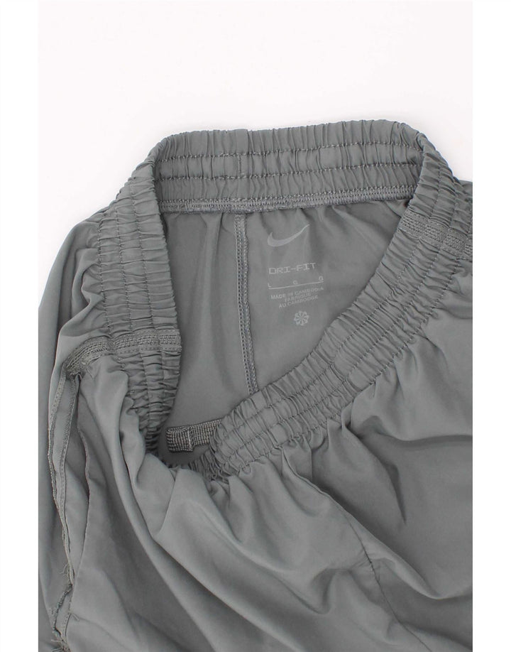 Nike Boys Dri Fit Sport Shorts 12-13 Years Large Grey