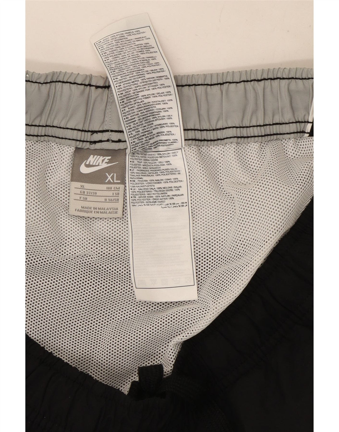 Nike muške sportske kratke hlače XL crne boje od poliestera