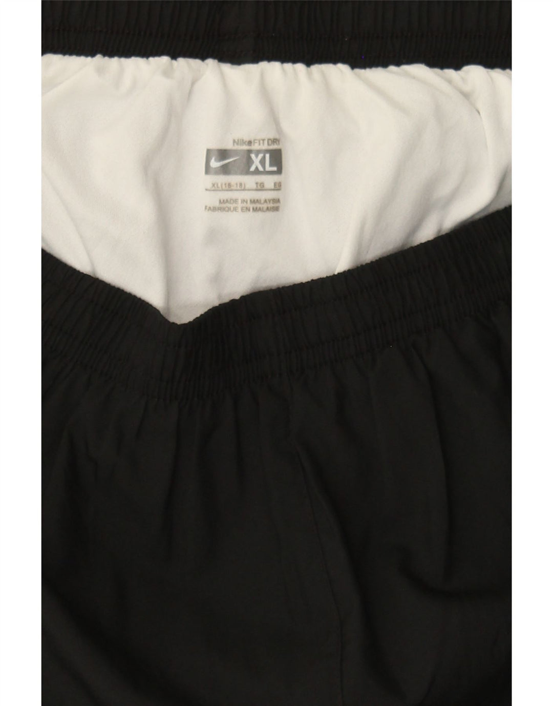NIKE Womens Sport Shorts US 16/18 XL  Black Polyester Vintage Nike and Second-Hand Nike from Messina Hembry 