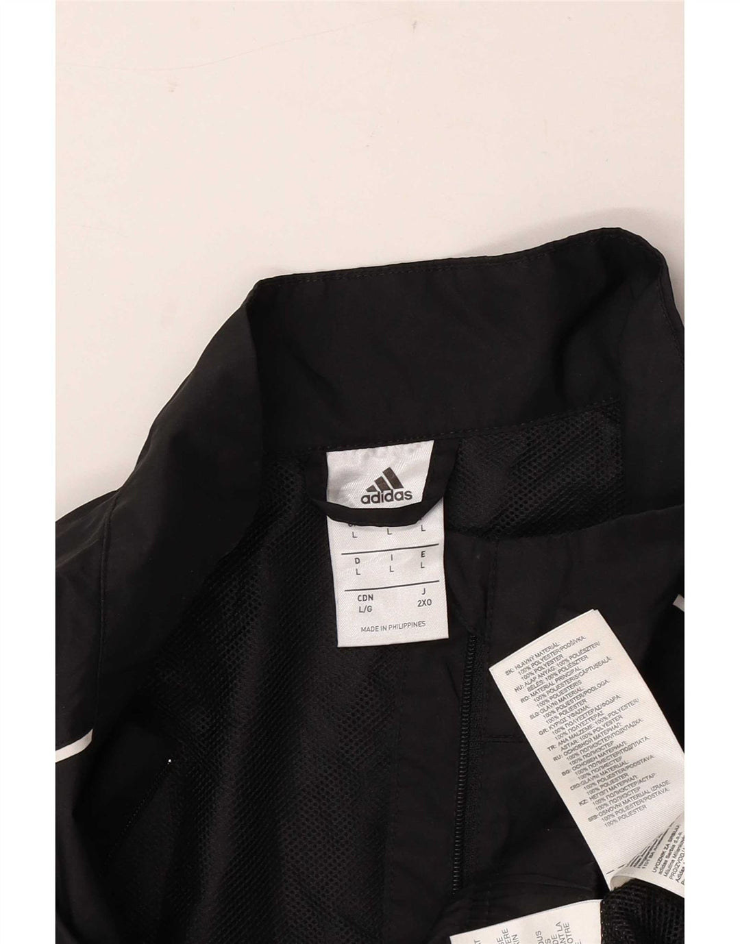 Adidas muška trenirka s patentnim zatvaračem i izrezom otporna na klimatske uvjete, velika crna
