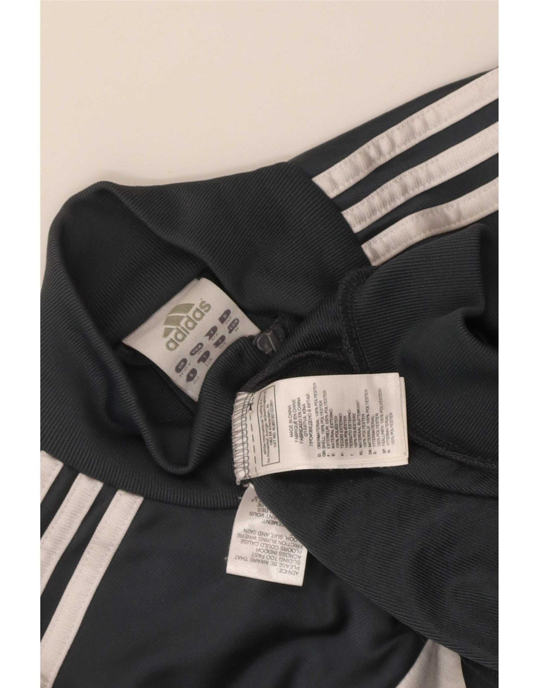 Adidas trenirka za dječake 11-12 godina siva poliesterska jakna