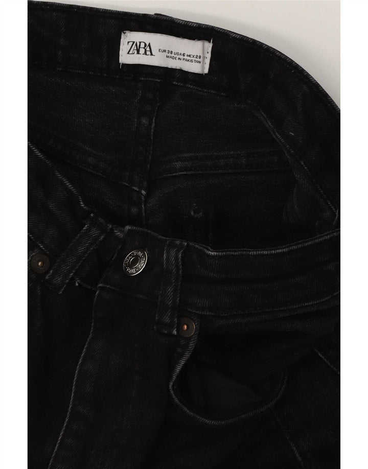 Zara ženske skraćene traperice EU 38 male W28 L25 crne