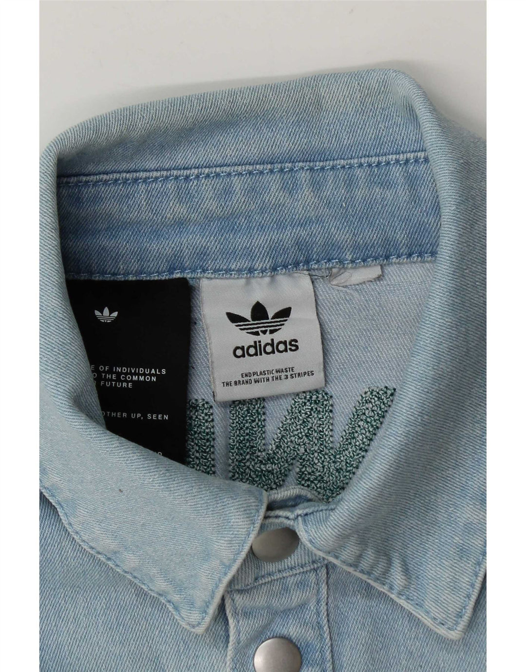 Adidas muška traper majica kratkih rukava s grafičkim motivima srednje plava