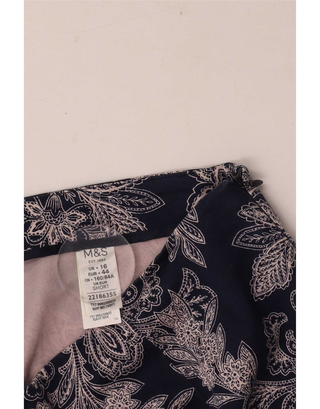 Marks & Spencer ženske kapri hlače s apstraktnim uzorkom UK 16 velike W34 L19