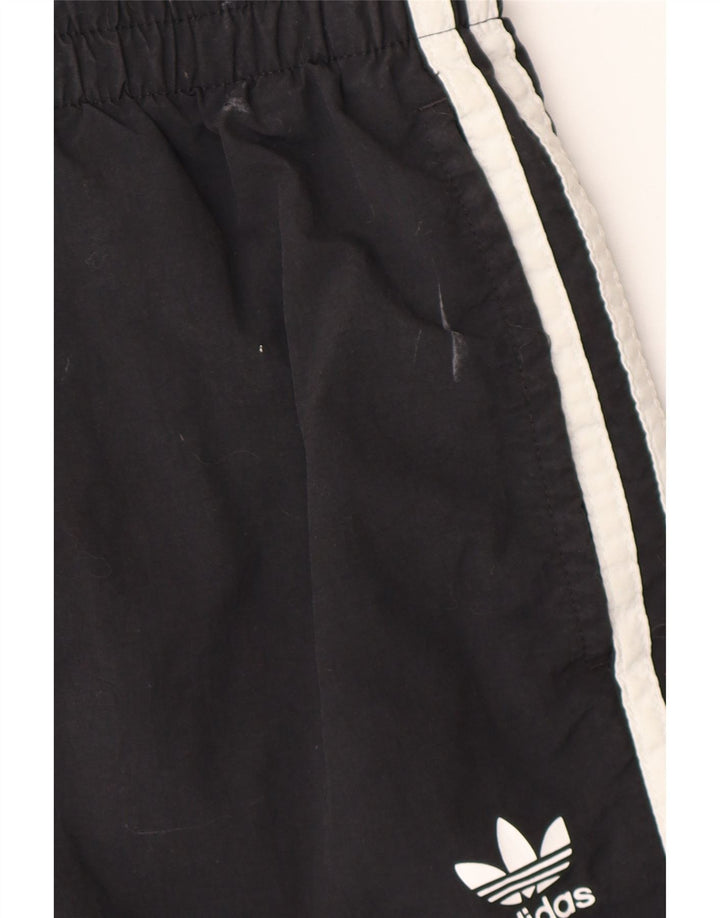 Male crne sportske kratke hlače Adidas Primegreen od poliestera