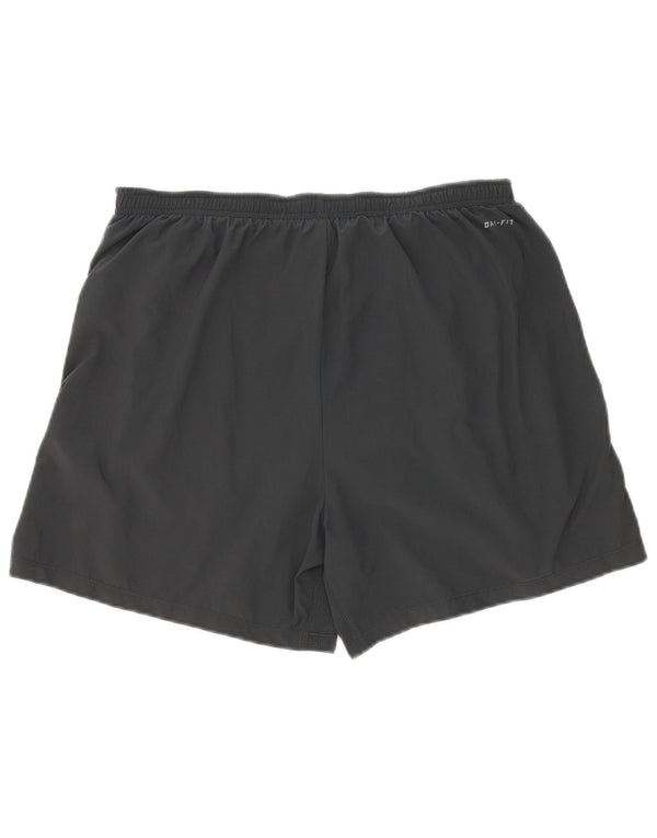 Nike Dri Fit sportske kratke hlače srednje sive boje od poliestera