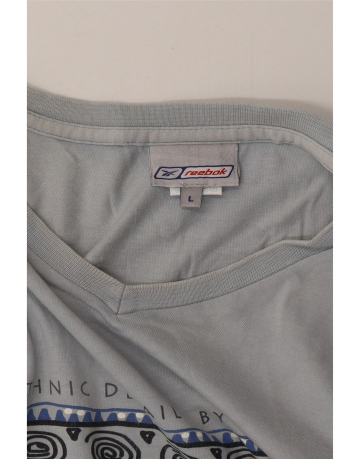 REEBOK Velika plava pamučna majica s grafičkim motivima