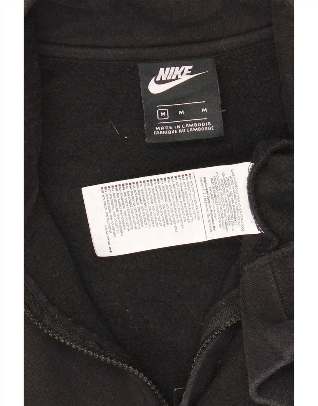 Nike muška majica s izrezom i srednjim crnim pamukom