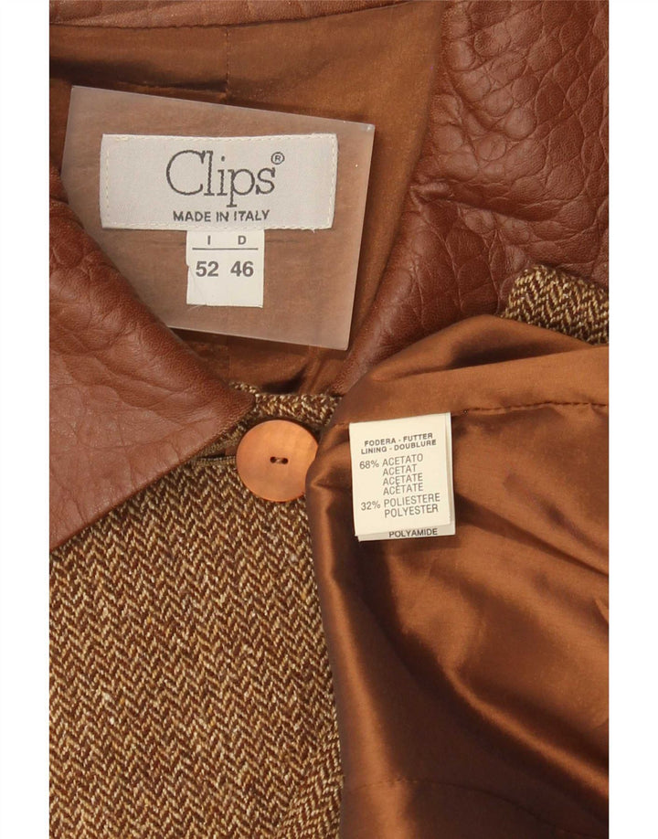 Clips Ženska jakna sa 4 gumba IT 52 2XL smeđi acetat riblja kost