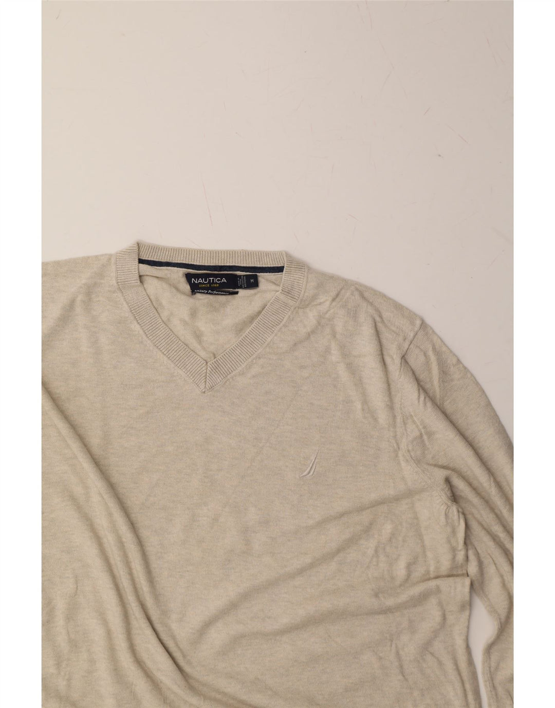 NAUTICA Mens V-Neck Jumper Sweater Medium Beige Cotton Vintage Nautica and Second-Hand Nautica from Messina Hembry 
