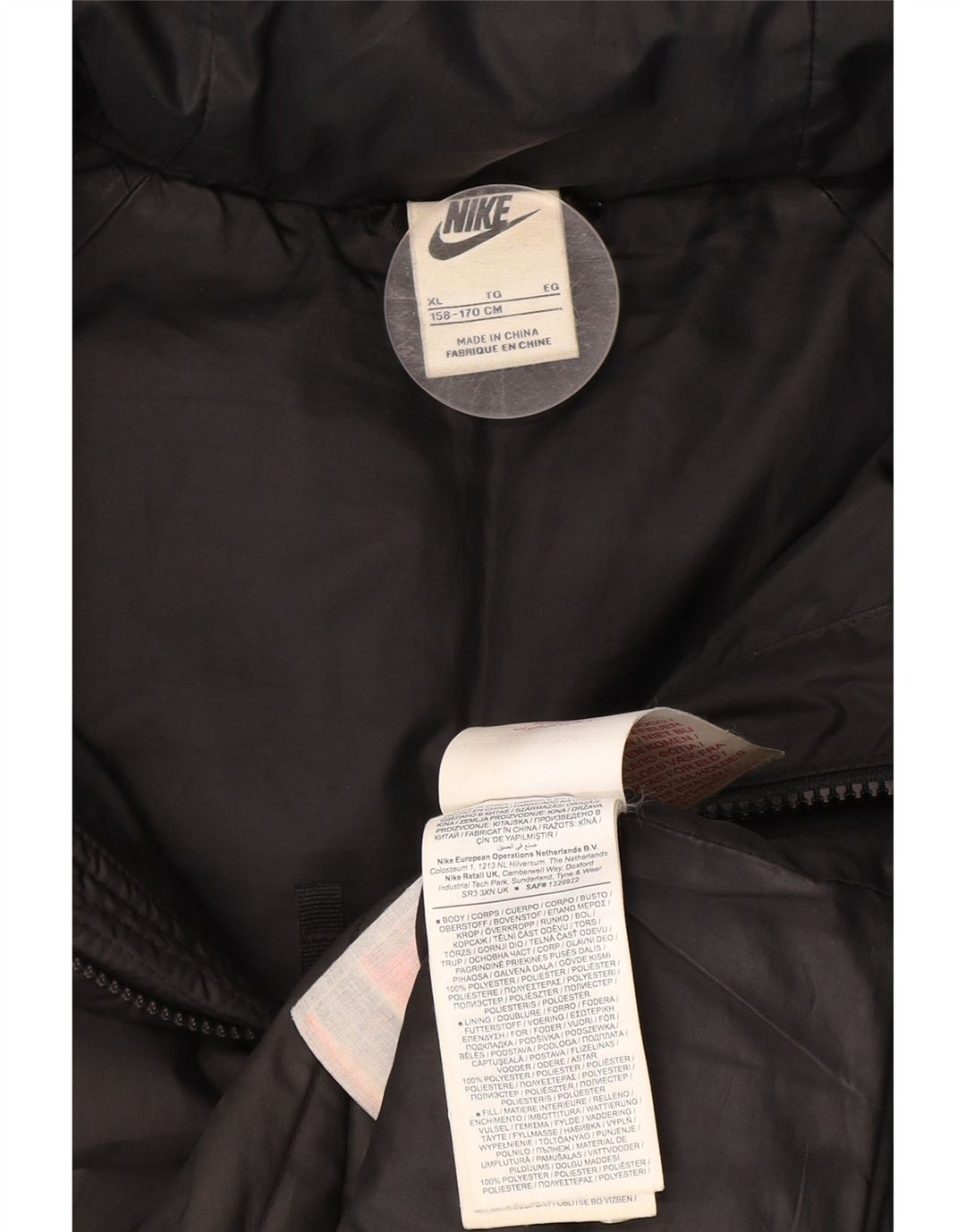 Podstavljena jakna Nike za dječake 13-14 godina XL crna od poliestera