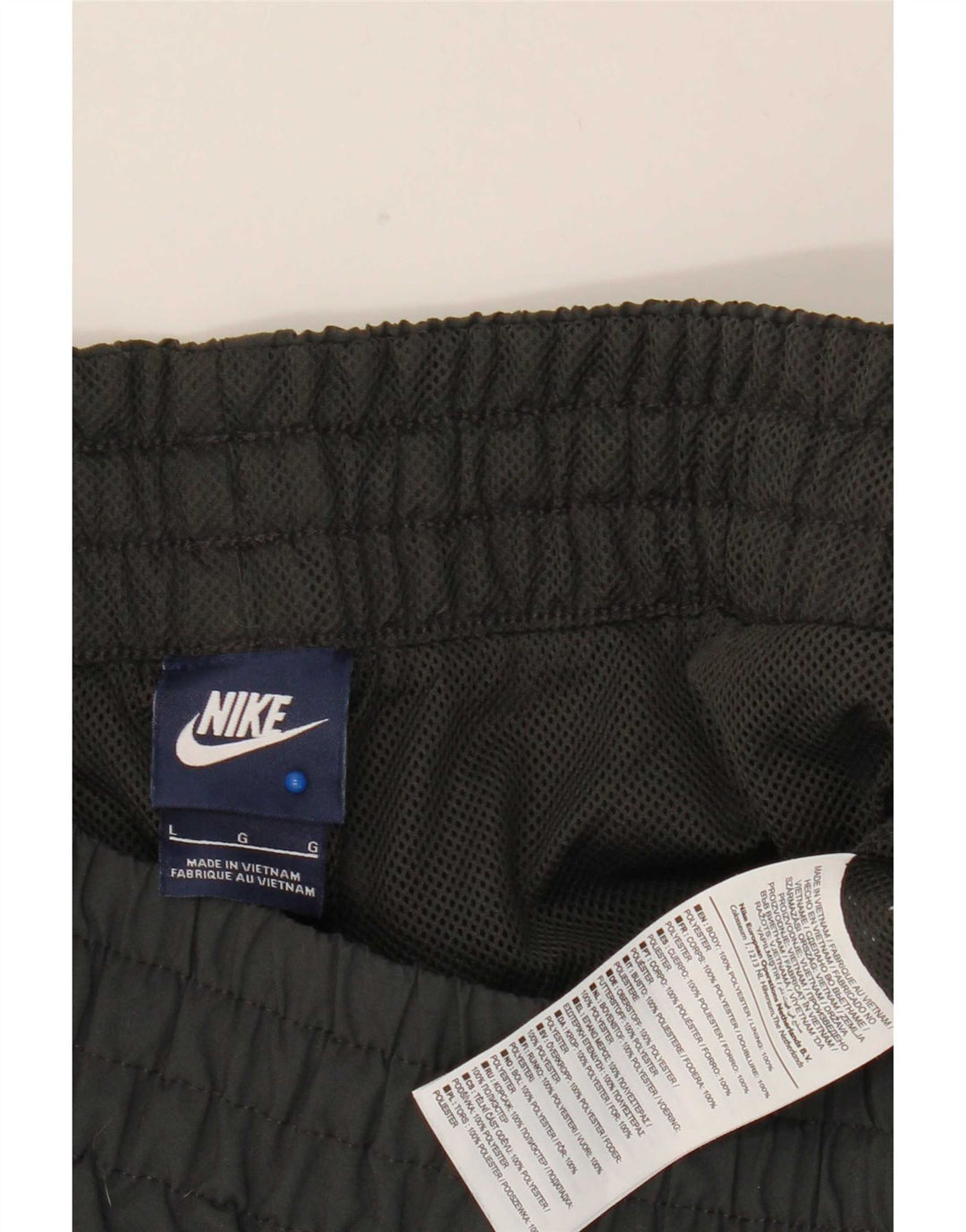 Nike muške sportske kratke hlače velike sive boje od poliestera