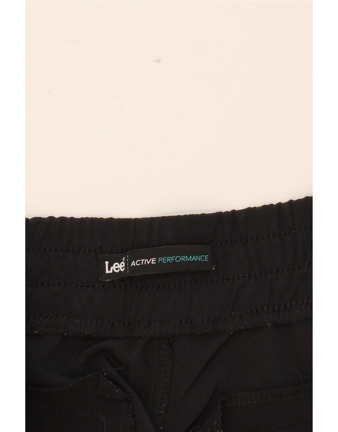 LEE Womens Performance Bermuda Sport Shorts UK 20 2XL  Black Vintage Lee and Second-Hand Lee from Messina Hembry 