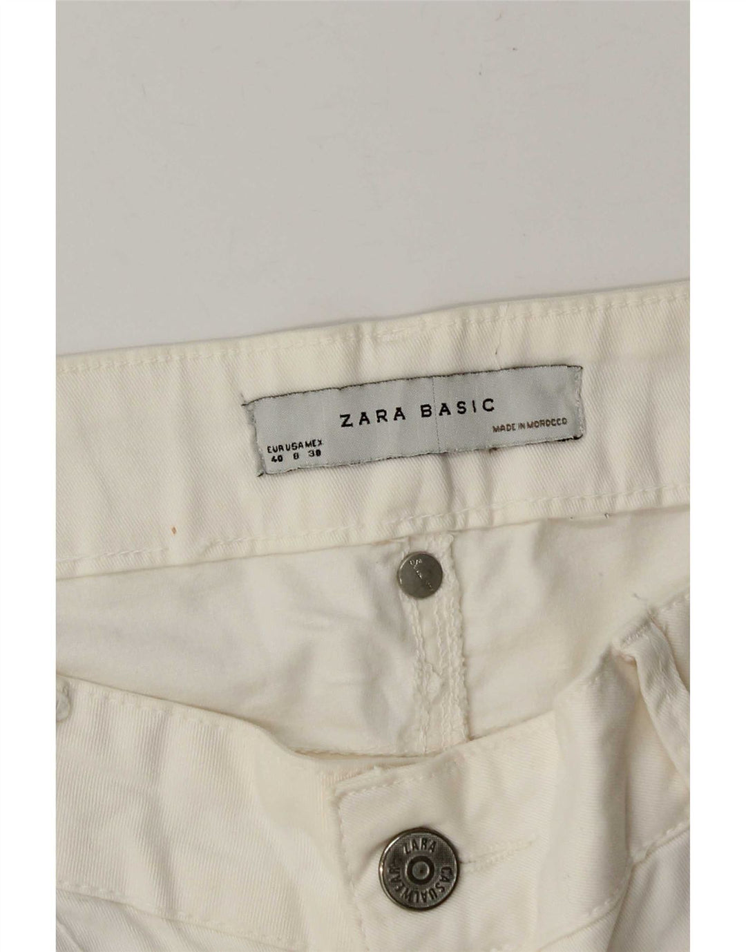 Zara ženske uske traperice EU 40 srednje W30 L31 bijele