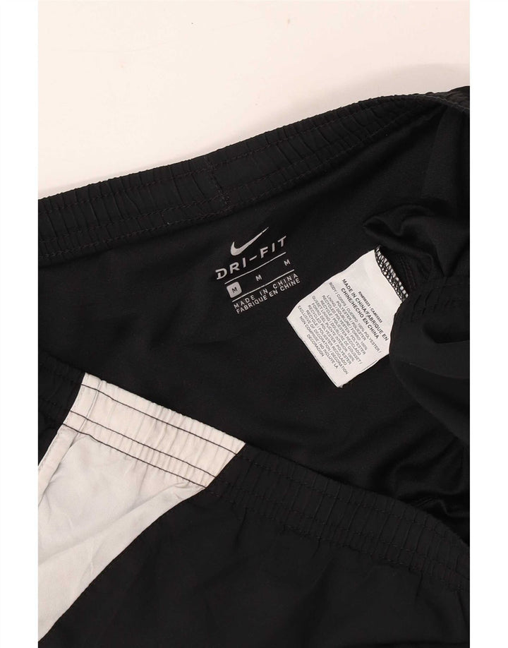 Nike Dri Fit sportske kratke hlače srednje crne boje od poliestera
