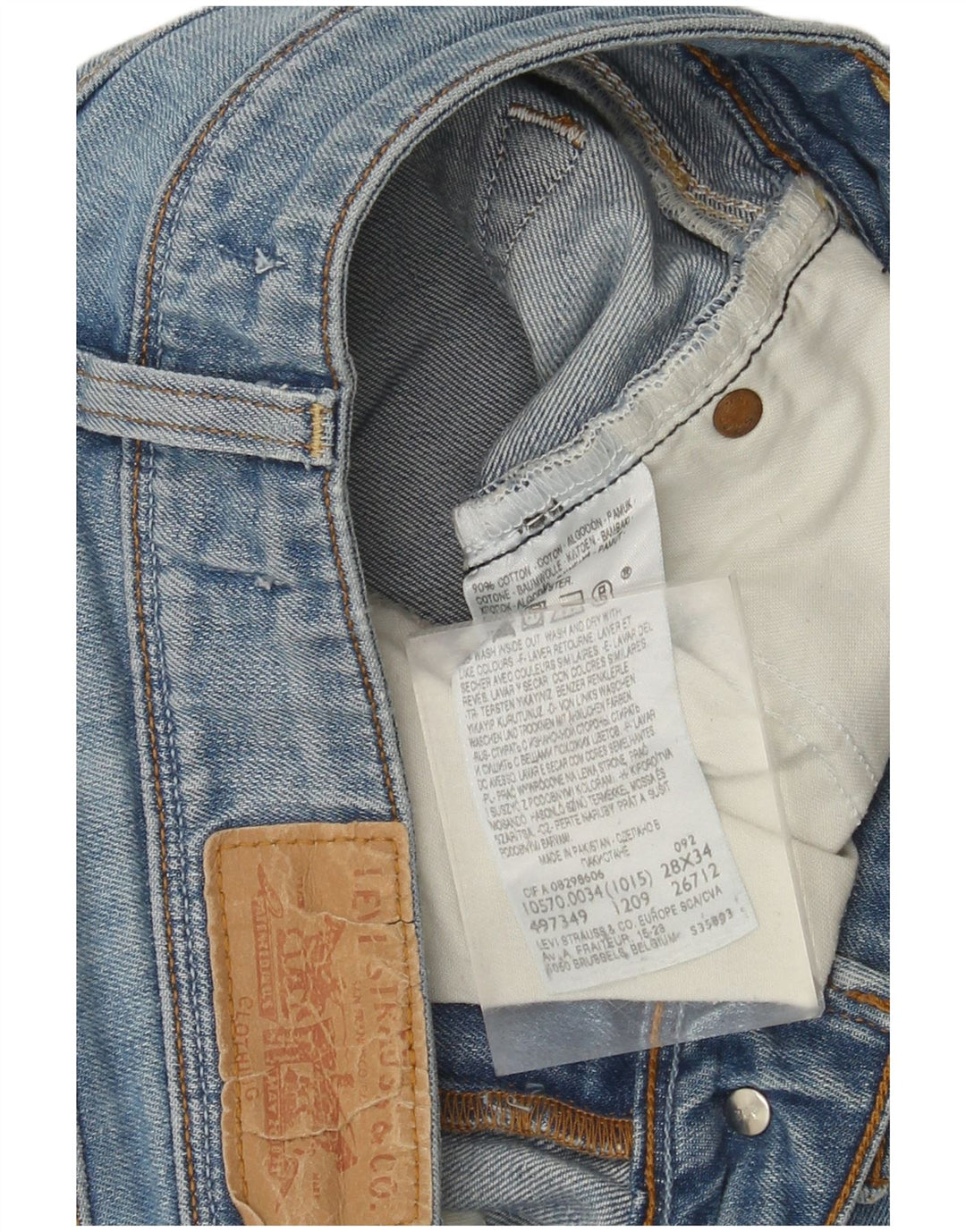 Levi's ženske ravne traperice 570 W28 L30 plavi pamuk