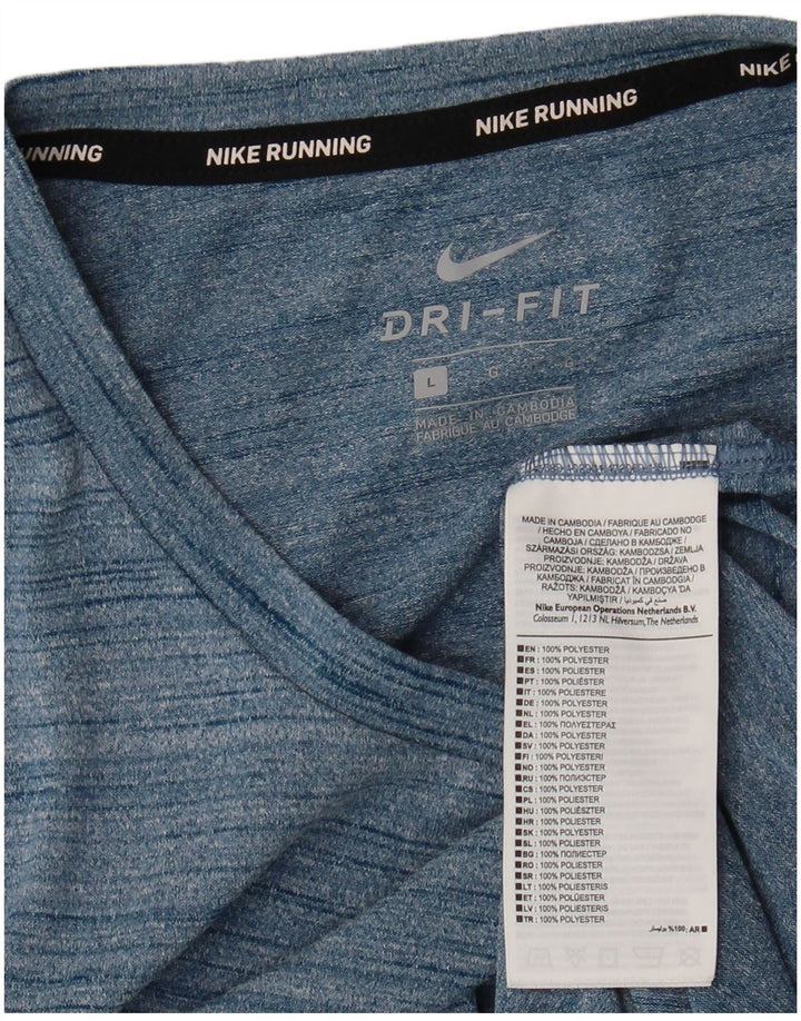 Nike Dri Fit majica s velikim plavim flekama od poliestera