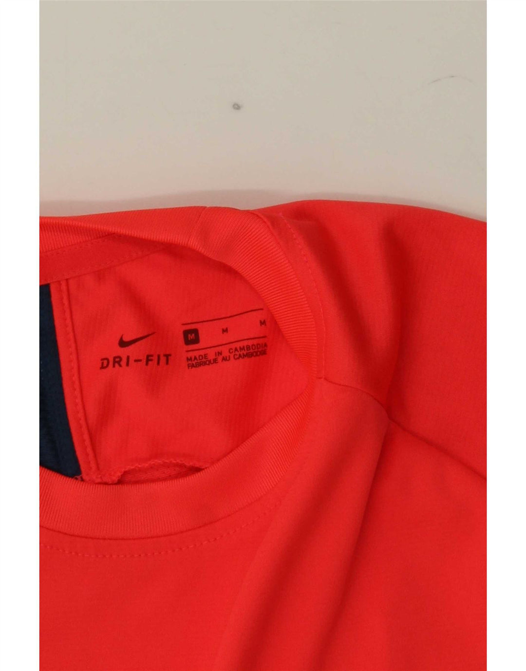 Nike Dri Fit T-Shirt Top Medium Red Colourblock