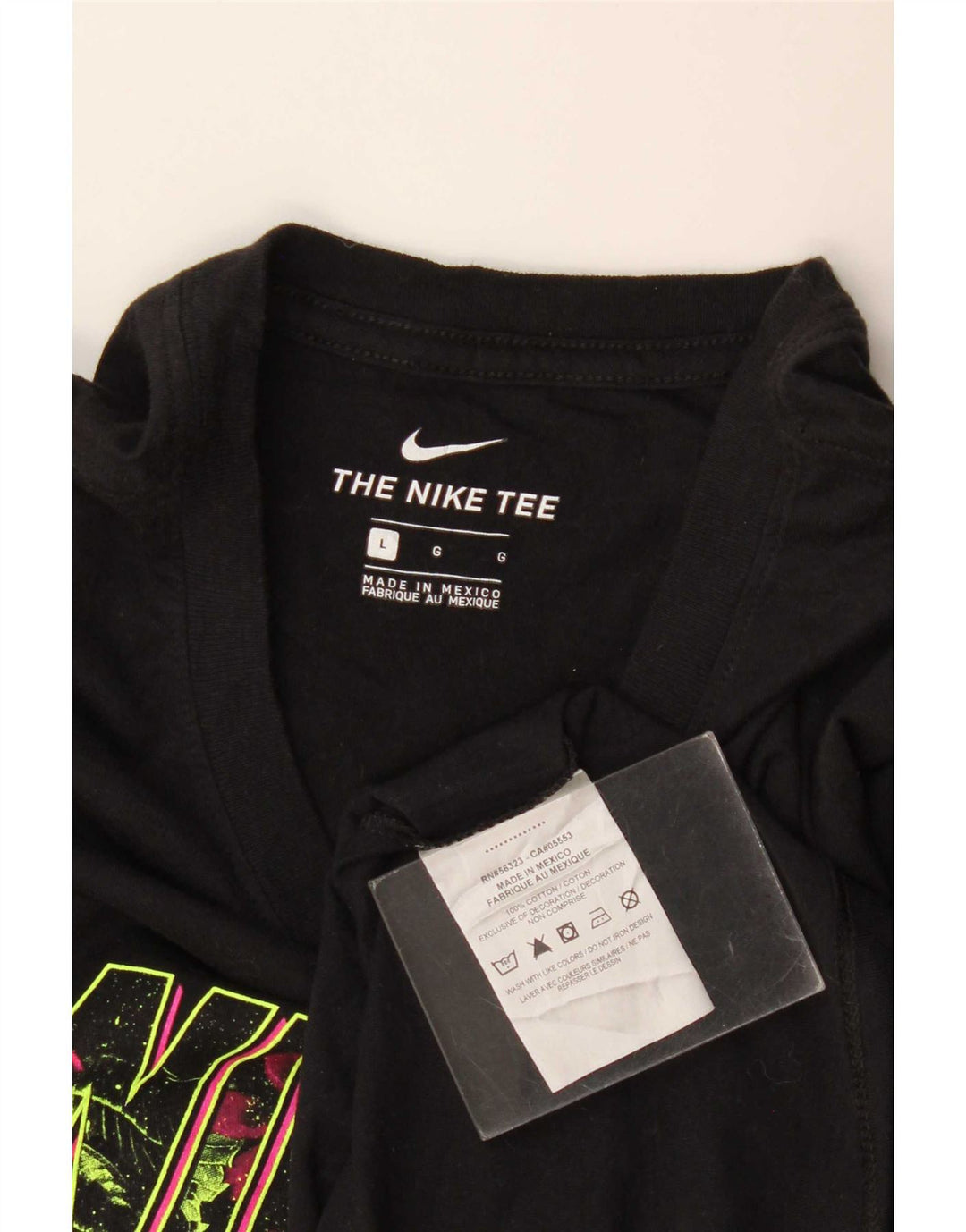 Velika crna pamučna majica Nike s grafičkim motivima