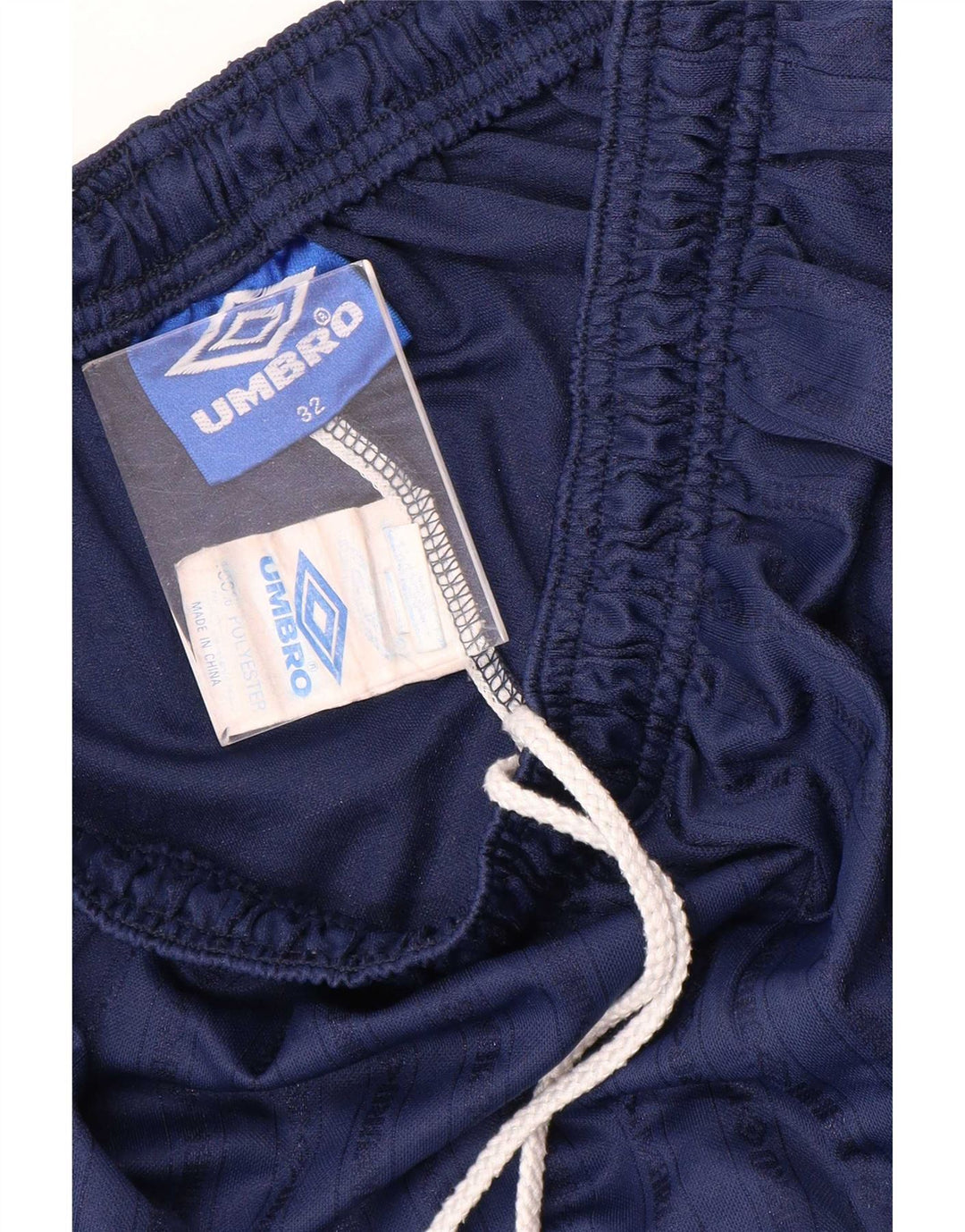 Umbro muške sportske kratke hlače srednje tamnoplave pruge od poliestera